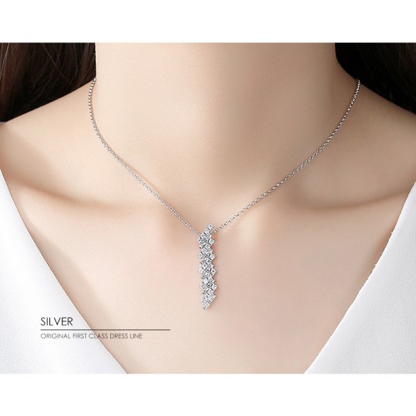 画像10: 【アクセサリー:ネックレス】【ネックレス】【Angel R/エンジェルアール】ライトニング型ラグジュアリーラインストーンネックレス【OF02C-U】