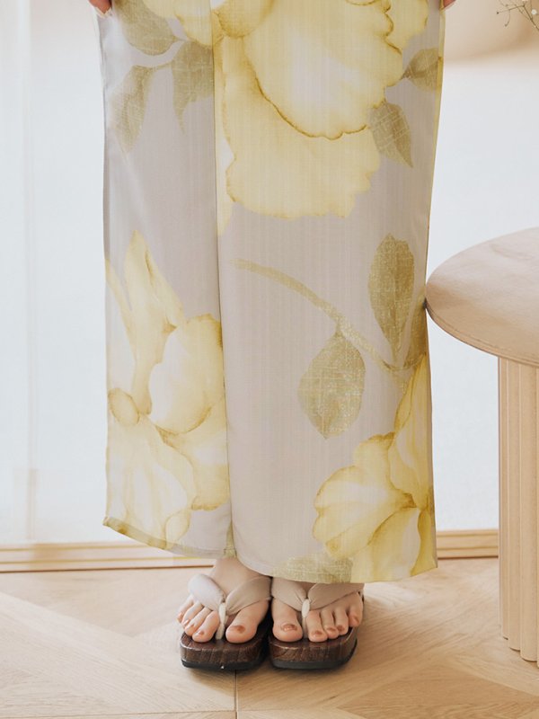 画像20: 【即日発送】【浴衣セール！】グレージュ×イエローフラワー浴衣  【浴衣３点セット 浴衣/帯/下駄】[YMT]