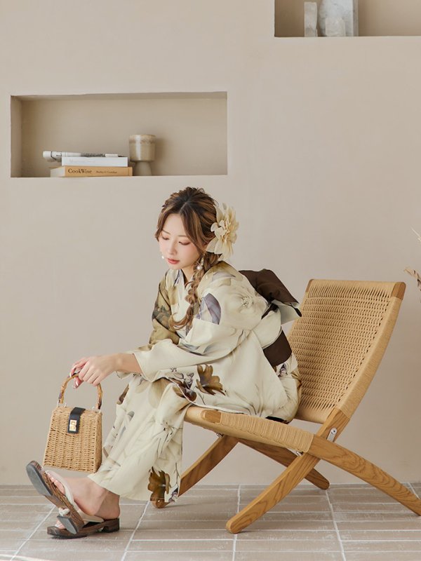 画像16: 【即日発送！】ブラウンベージュクラシックフラワー浴衣  【浴衣３点セット 浴衣/帯/下駄】[YMT]