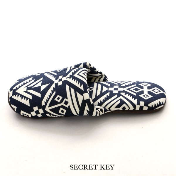 画像4: 【ルームシューズ】レプリカ柄ルームシューズ