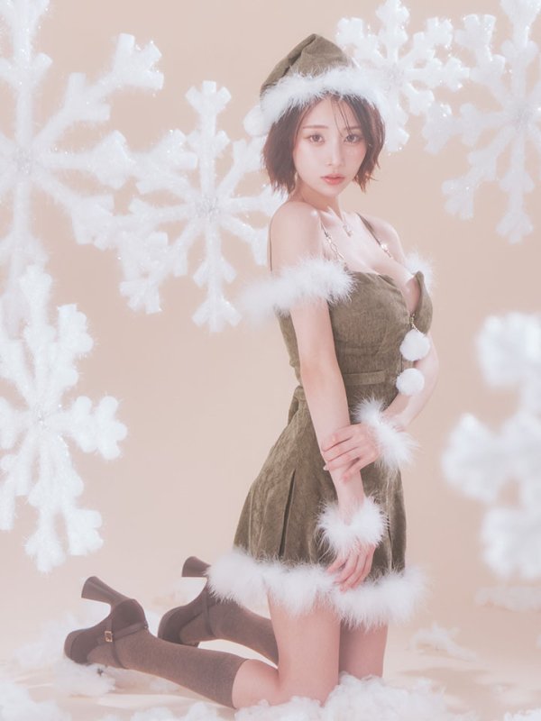 モデル:天海りこ(SS-186-YN-dzw)　着用サイズ:Sサイズ