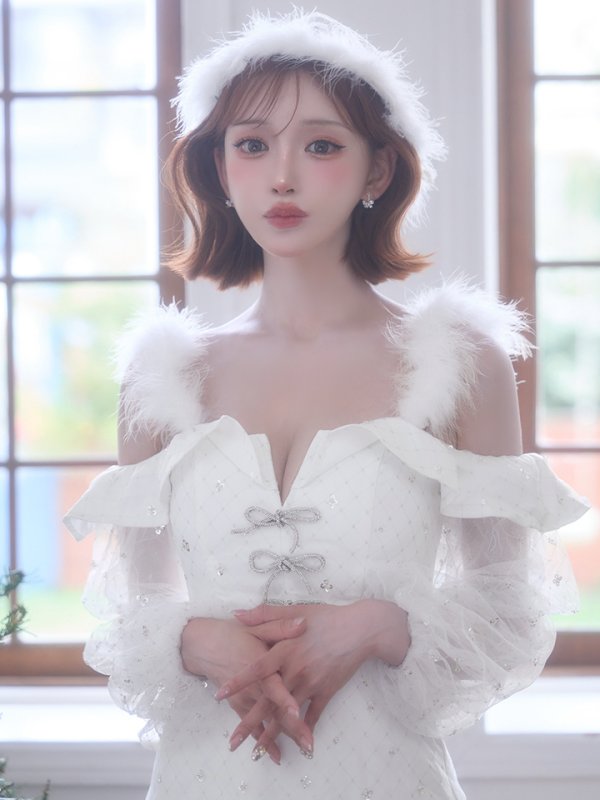 モデル：明日花キララ　身長：162cm 着用サイズ：Sサイズ