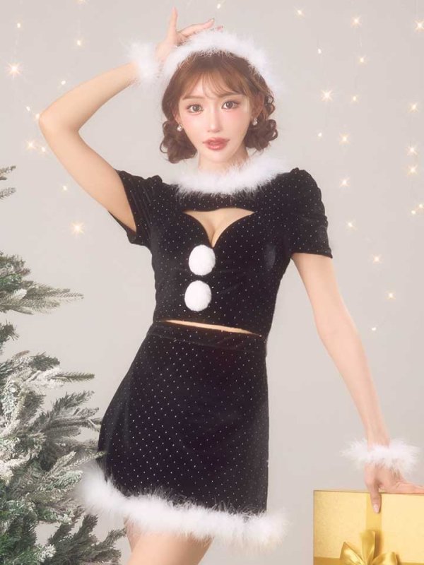 モデル:明日花キララ 身長:162cm　着用サイズ:Sサイズ