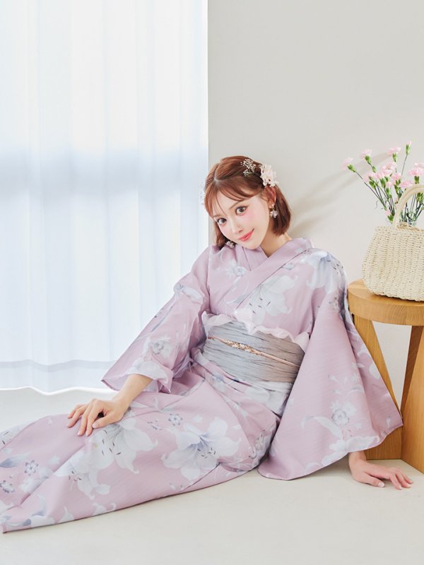 モデル:明日花キララ 身長:162cm 着用サイズ:Fサイズ