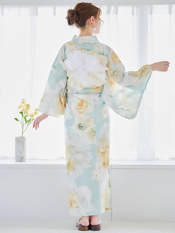 モデル:加藤ナナ 身長160cm 着用サイズ:Fサイズ