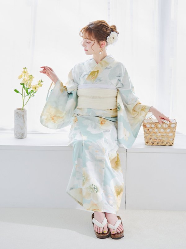 モデル:加藤ナナ 身長160cm 着用サイズ:Fサイズ