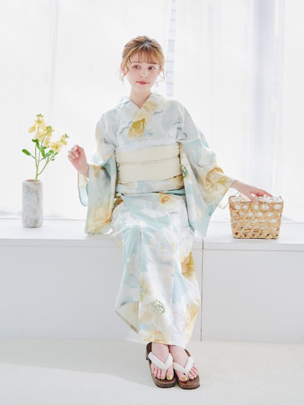 モデル:加藤ナナ 身長160cm 着用サイズ:Fサイズ