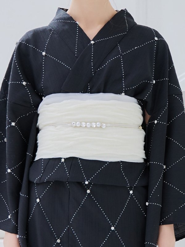 モデル：KATE　身長169cm　着用サイズ：Fサイズ