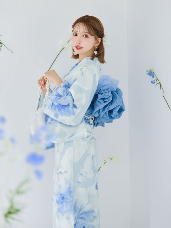 モデル：三上悠亜　身長159cm　着用サイズ：Fサイズ