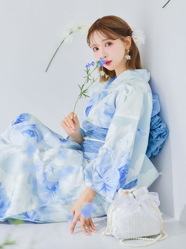 モデル：三上悠亜　身長159cm　着用サイズ：Fサイズ