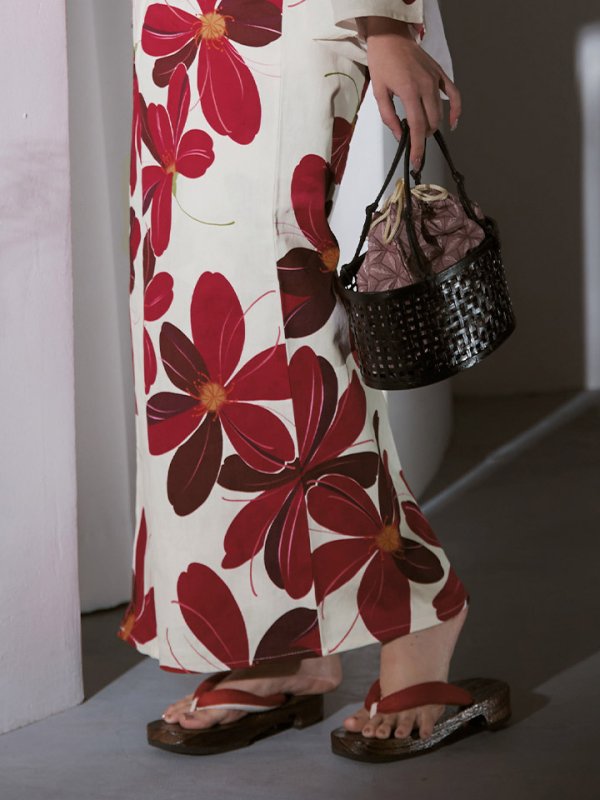 モデル：えみ姉　身長158cm　着用サイズ：Fサイズ