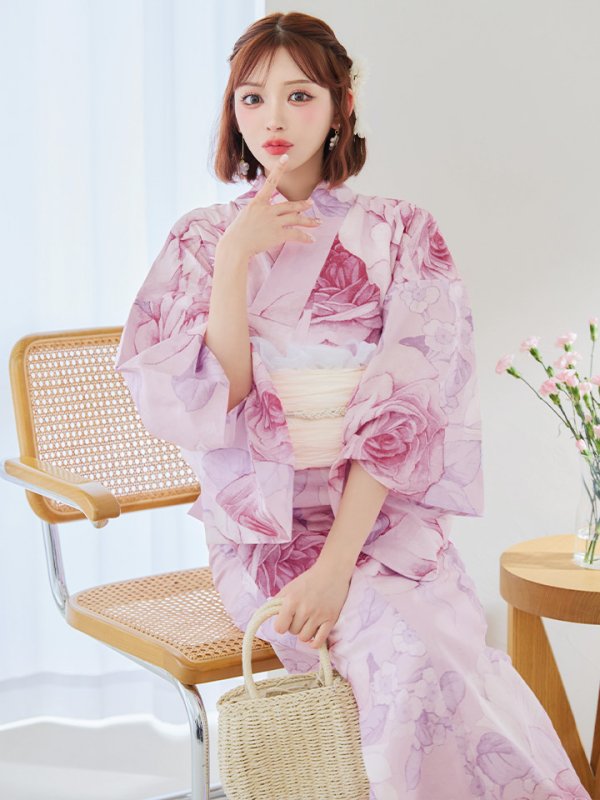 モデル:明日花キララ 身長:162cm 着用サイズ:Fサイズ