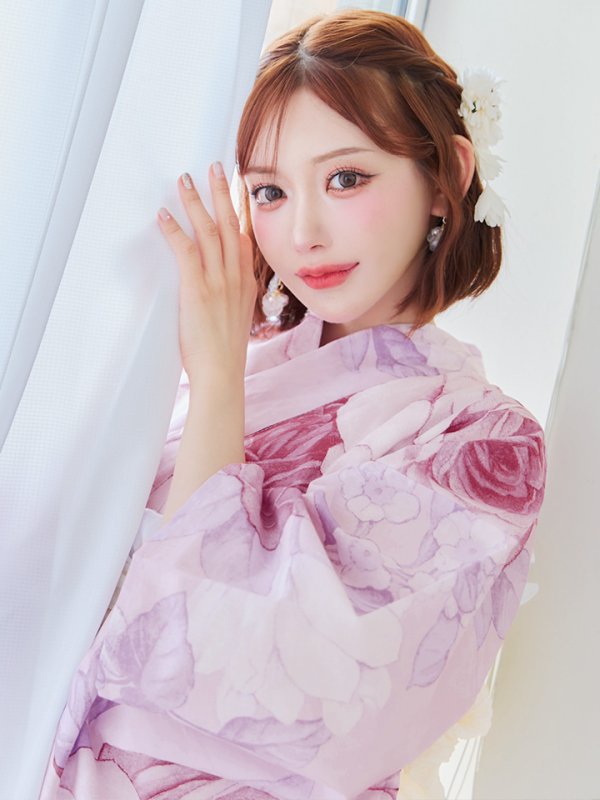 モデル:明日花キララ 身長:162cm 着用サイズ:Fサイズ