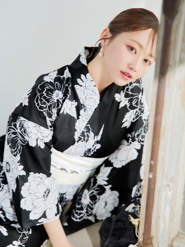 モデル：橋本甜歌　身長：163cm　着用サイズ：Fサイズ