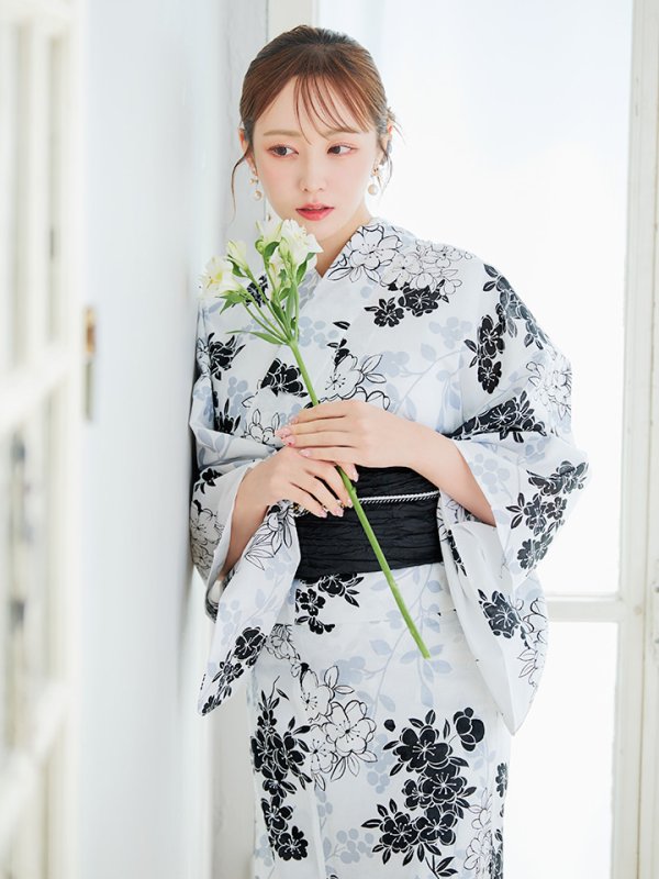 画像5: 【即日発送】ホワイトブラック桜柄浴衣 【浴衣3点セット 浴衣/帯/下駄】 [YMT]