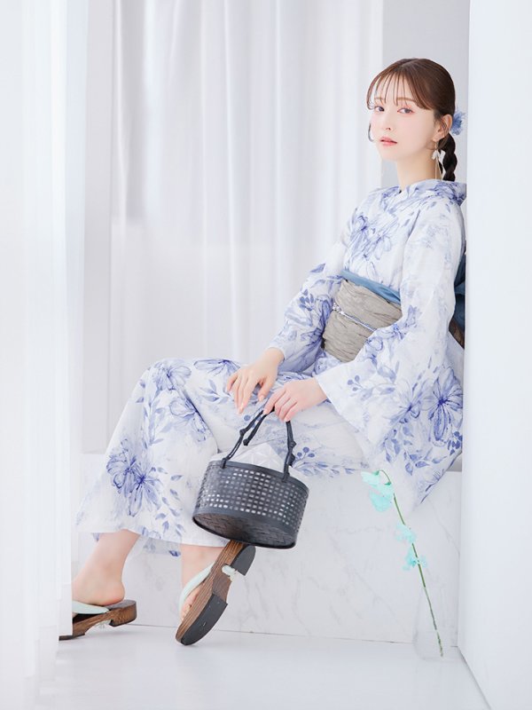 モデル:麻亜里 身長:160cm 着用サイズ:Fサイズ