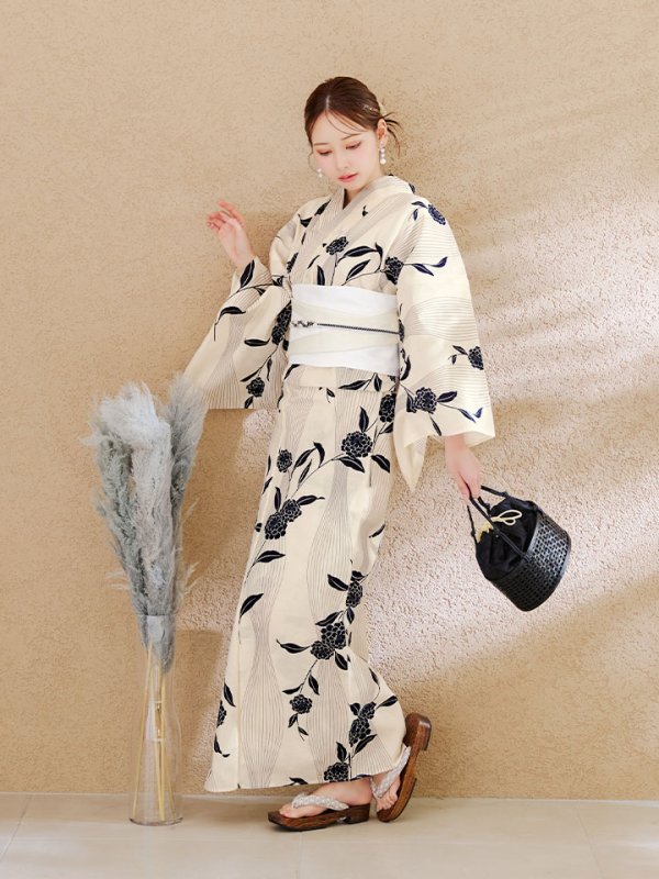 モデル：PyunA.(ぴょな)　身長160cm　着用サイズ：Fサイズ