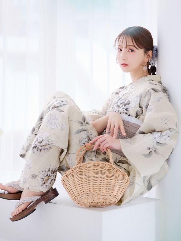 モデル：麻亜里　身長：160cm　着用サイズ：Fサイズ