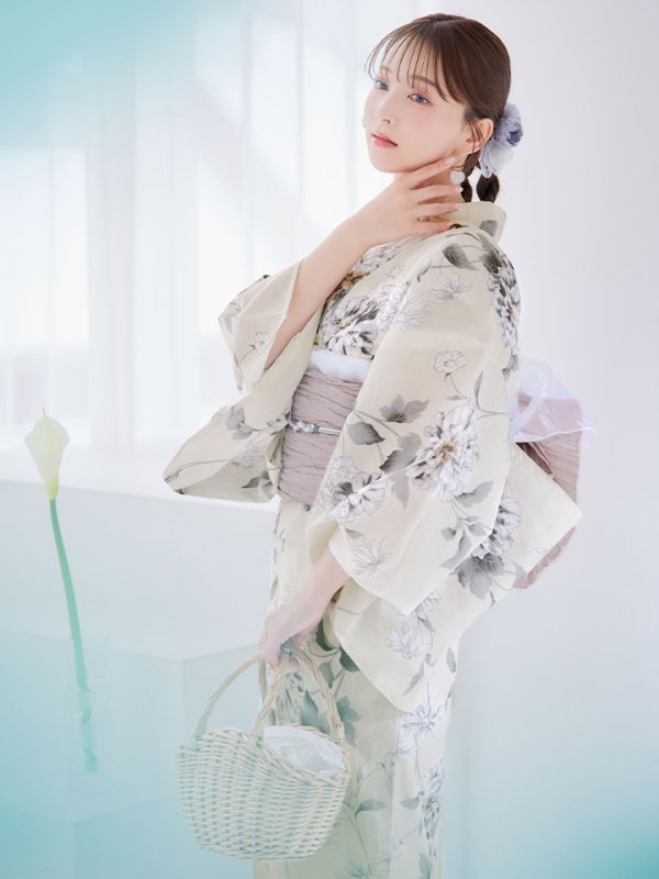 モデル：麻亜里　身長：160cm　着用サイズ：Fサイズ