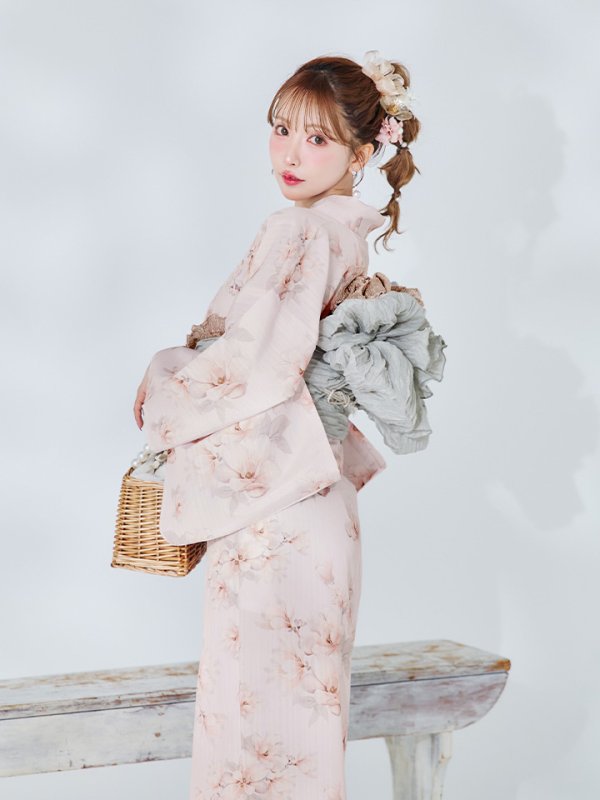 モデル：三上悠亜　身長：159cm