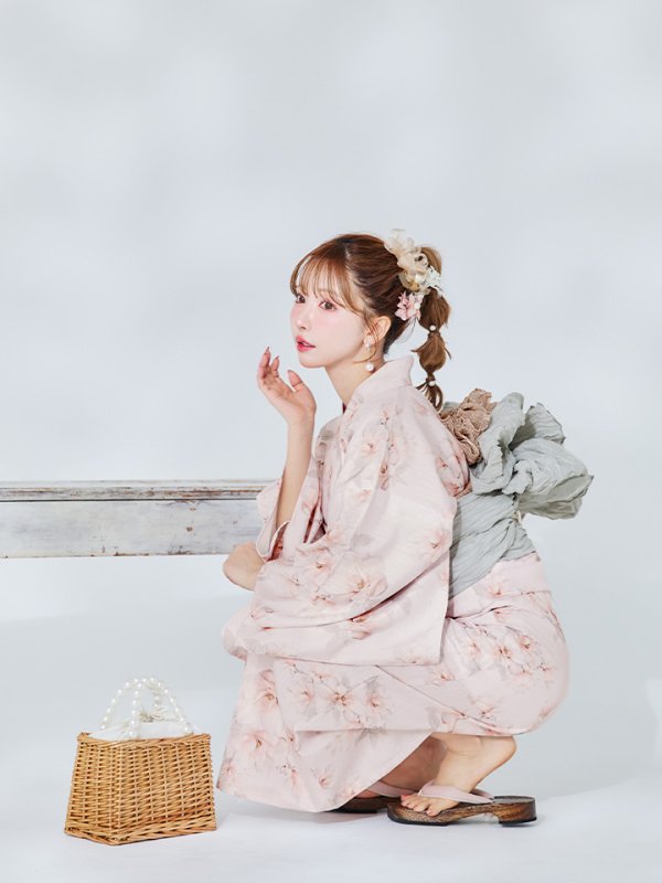 モデル：三上悠亜　身長：159cm