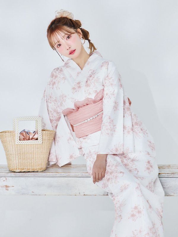 モデル：三上悠亜　身長159cm　着用サイズ：Fサイズ