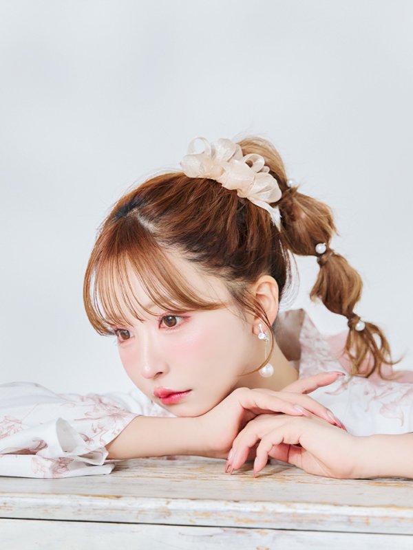 モデル：三上悠亜　身長159cm　着用サイズ：Fサイズ