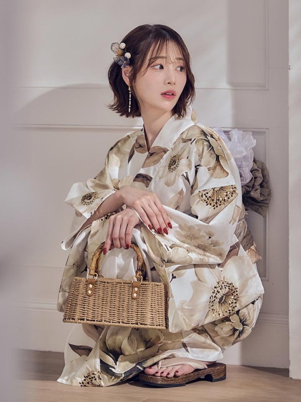 モデル：天海りこ　身長：156cm