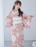 画像2: 【即日発送】【浴衣】くすみピンク地のホワイト牡丹浴衣 OBI-siwa-200-kj-13-OW / HIMO-900-yn-8-P / YA-1079-kj-4-W / HEKO-800-sb-5-W / GETA-02-ok-5-P  [YMT] (2)
