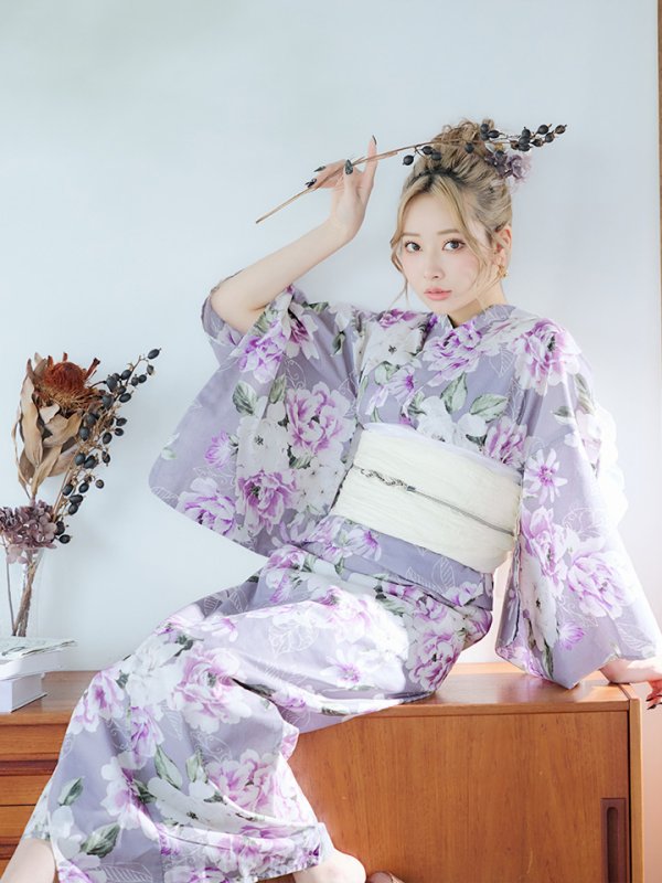 画像1: 【即日発送】大胆に咲き誇る紫×白牡丹浴衣 OBI-siwa-200-kj-13-OW / HIMO-900-yn-4-GYxGY / HEKO-800-sb-5-W / YA-1029-wk-MVPL / GETA-01-kj-7-P [YMT]
