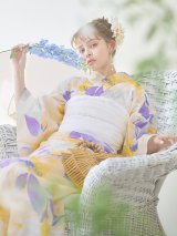 【即日発送】鮮やか×大柄フラワー浴衣  【浴衣３点セット 浴衣/帯/下駄】[YMT]