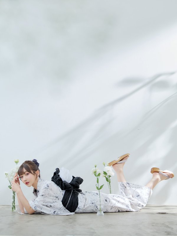 画像13: 【即日発送】ホワイト×線画フラワー浴衣  【浴衣３点セット 浴衣/帯/下駄】[YMT]