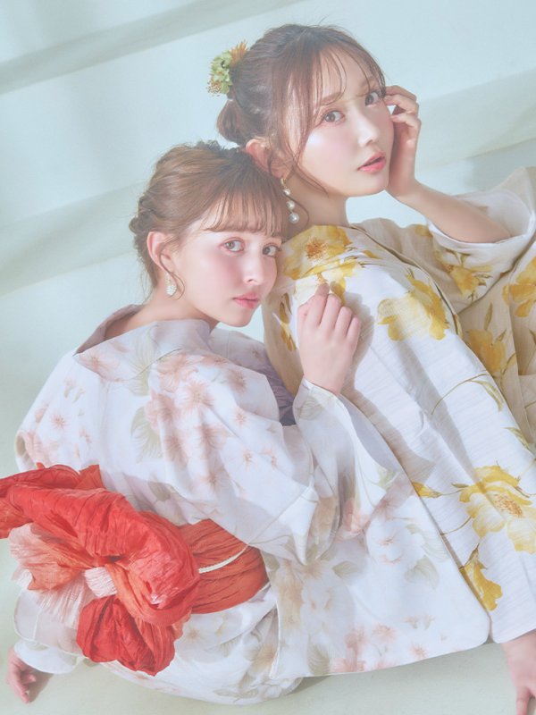 画像20: 【即日発送】白地にイエローの水彩花柄浴衣  【浴衣３点セット 浴衣/帯/下駄】[YMT]