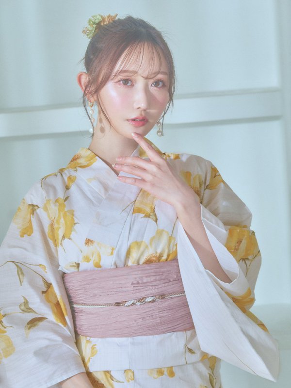 画像3: 【即日発送】白地にイエローの水彩花柄浴衣  【浴衣３点セット 浴衣/帯/下駄】[YMT]