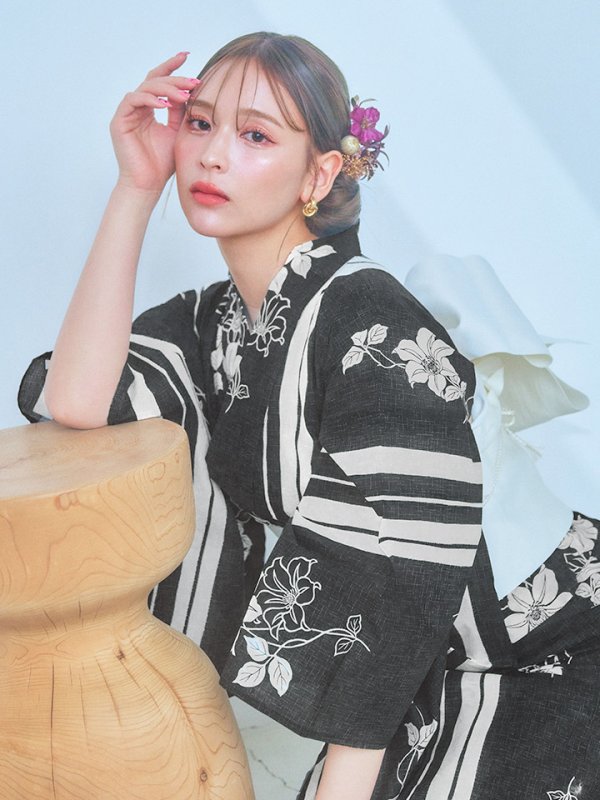 画像14: 【即日発送！】ストライプ×フラワーレトロ浴衣  【浴衣３点セット 浴衣/帯/下駄】[YMT]