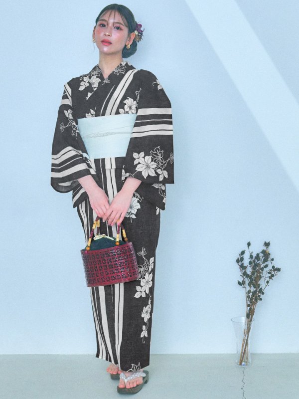 画像4: 【即日発送！】ストライプ×フラワーレトロ浴衣  【浴衣３点セット 浴衣/帯/下駄】[YMT]
