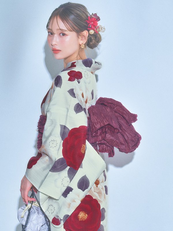 画像9: 【即日発送】ホワイト＆レッド椿浴衣  【浴衣３点セット 浴衣/帯/下駄】[OF04]