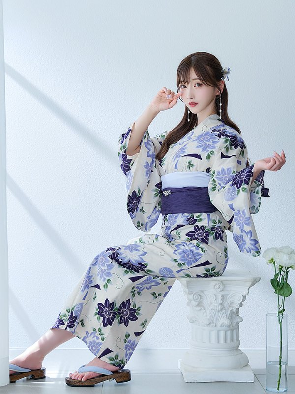 画像11: 【即日発送】白地に凛と咲くクレマチス柄浴衣  【浴衣３点セット 浴衣/帯/下駄】[YMT]