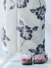 画像15: 古典ロマン牡丹浴衣  【浴衣３点セット 浴衣/帯/下駄】OBI-siwa-201-wk-1-LV / HIMO-900-yn-5-IV / HEKO-800-sb-5-W / YA-948-kj-NV / GETA-01-kj-2-BL[YMT]