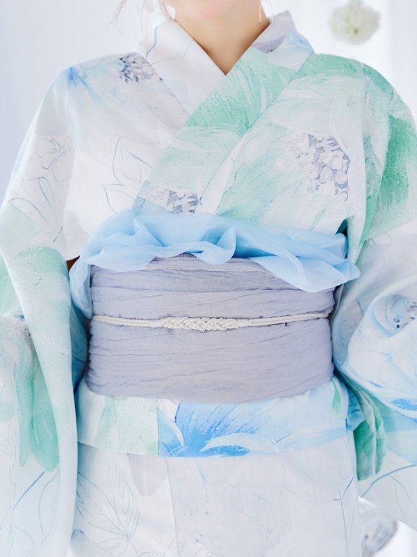 モデル:三上悠亜 身長:159cm 着用サイズ:フリー