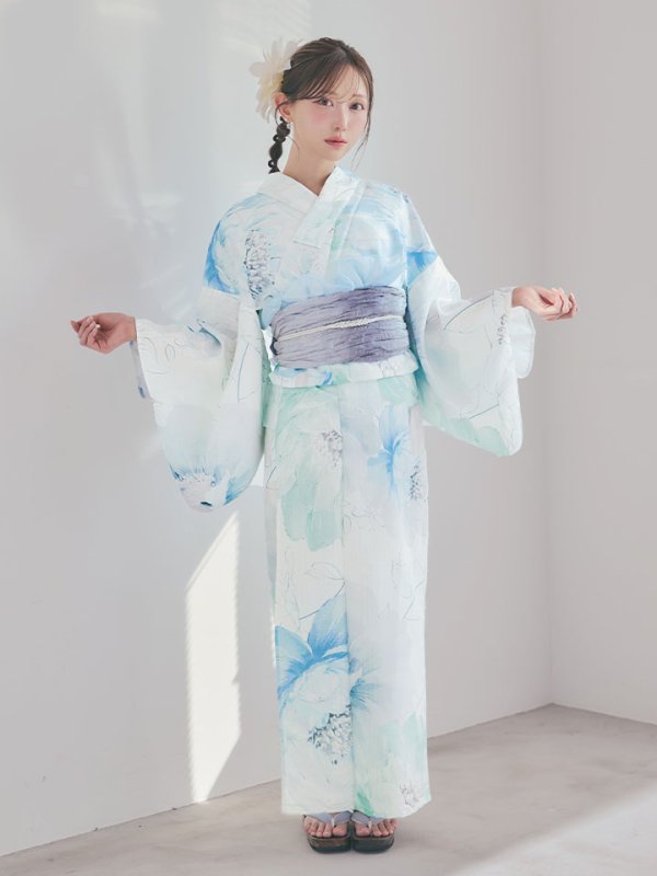 モデル：菅野結以 身長：163cm