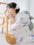 【予約 / 5月中旬発送予定】紫の花揺蕩う浴衣 OBI-siwa-204-wk-11-LGY / HIMO-900-yn-2-DusBL / HEKO-800-sb-5-W / YA-1068-kn-W / GETA-01-kj-2-BL/ [/OF01]