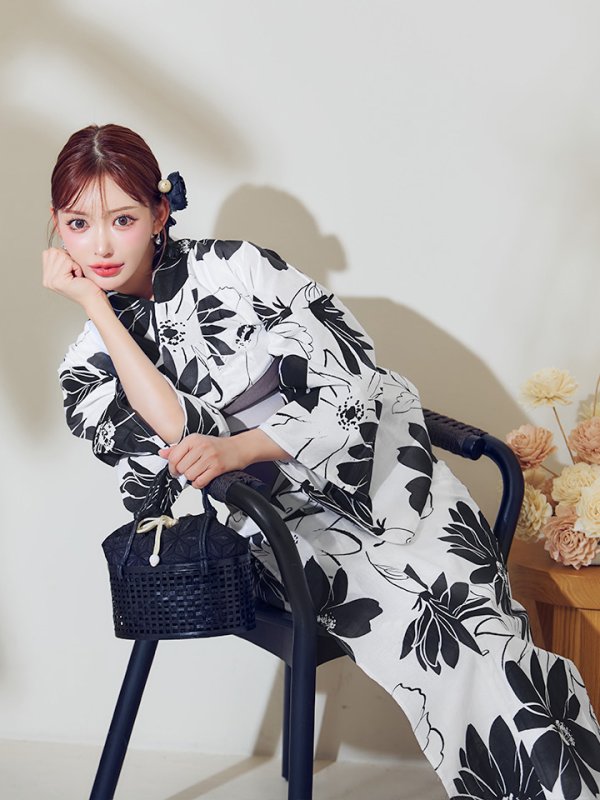 モデル:明日花キララ 身長:162cm