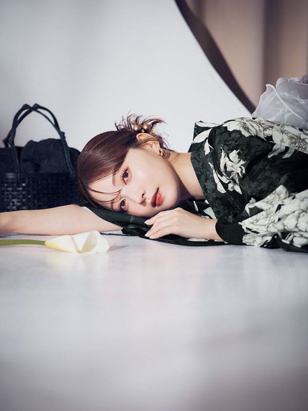 画像6: 【即日発送】ブラック線画フラワー浴衣  【浴衣３点セット 浴衣/帯/下駄】[OF04]