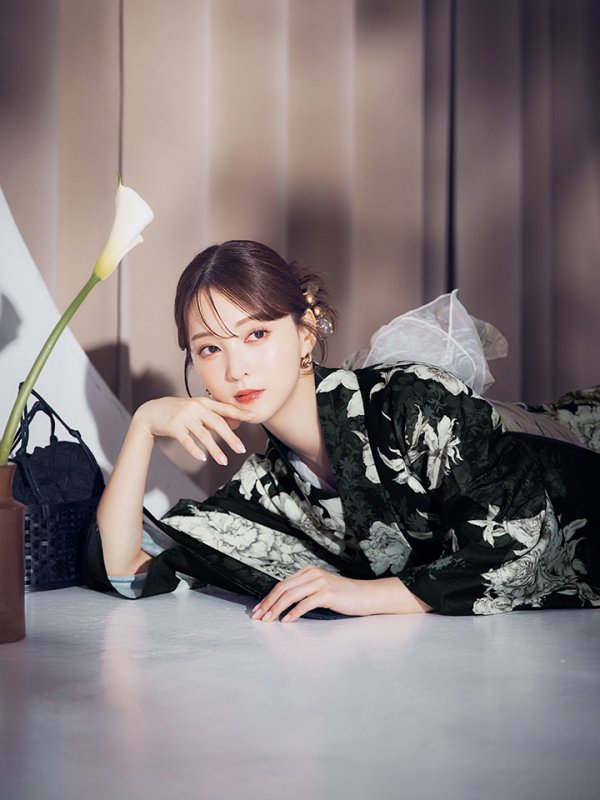 画像10: 【即日発送】ブラック線画フラワー浴衣  【浴衣３点セット 浴衣/帯/下駄】[OF04]