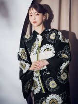 向日葵柄黒色浴衣  【浴衣３点セット 浴衣/帯/下駄】OBI-siwa-200-kj-13-OW / HIMO-900-yn-1-B / YA-1066-kj-IV / GETA-02-ok-4-MOC / [YMT]