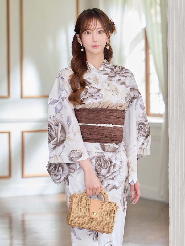 モデル：あすか 身長：170cm 着用サイズ：Fサイズ