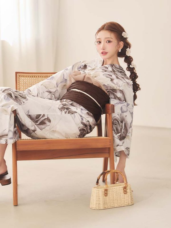 モデル:明日花キララ 身長:162cm