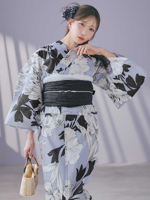 モデル：菅野結以 身長：163cm 着用サイズ：Fサイズ