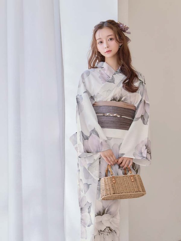 モデル:たまごあゆみ